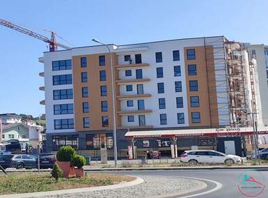 Trosoban stan, Cazin, Mala Lisa, prodaja, 72m2, 2550e, id642