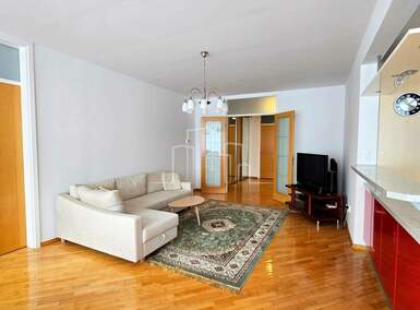 Trosoban stan, Sarajevo, izdavanje, 140m2, 3200KM, id734